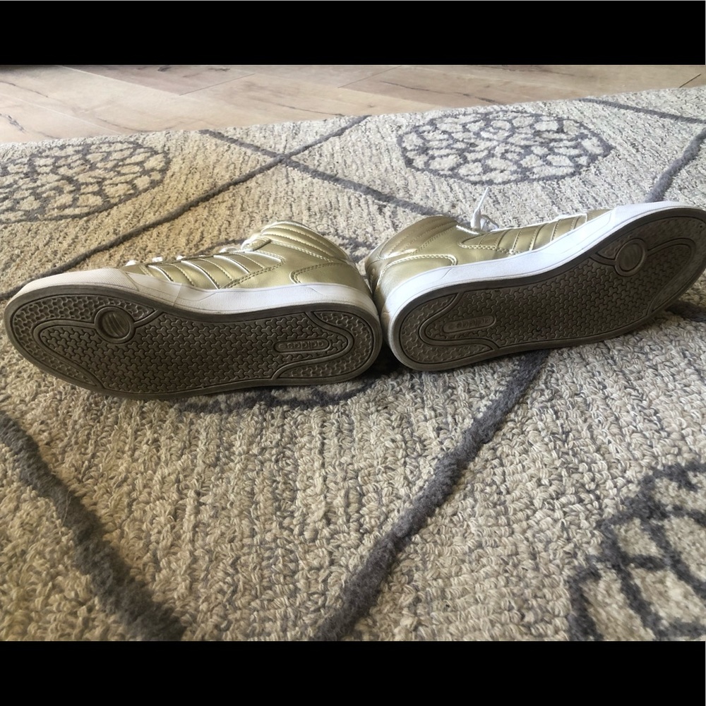 Adidas Gold Mid Rise Raleigh Sneakers - Picture 3 of 4
